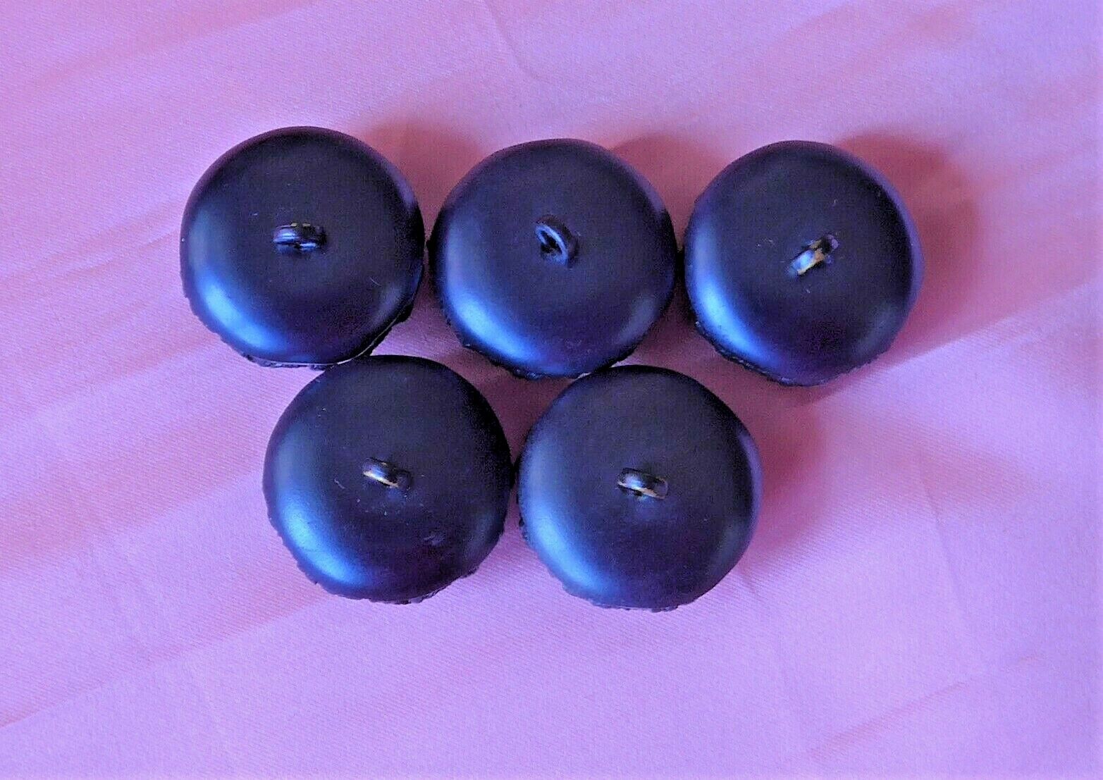 SALE - 5 identical SHIMMERING BLUE textured vintage plastic buttons 23 mm  (117)