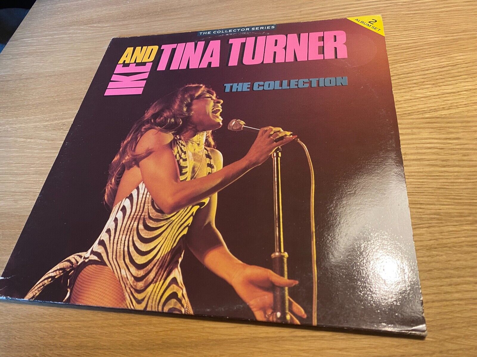 IKE  TINA TURNER "THE COLLECTION" 1987 20 TRACKS UK PRESS 2 X LP CASTLE UK 2LP