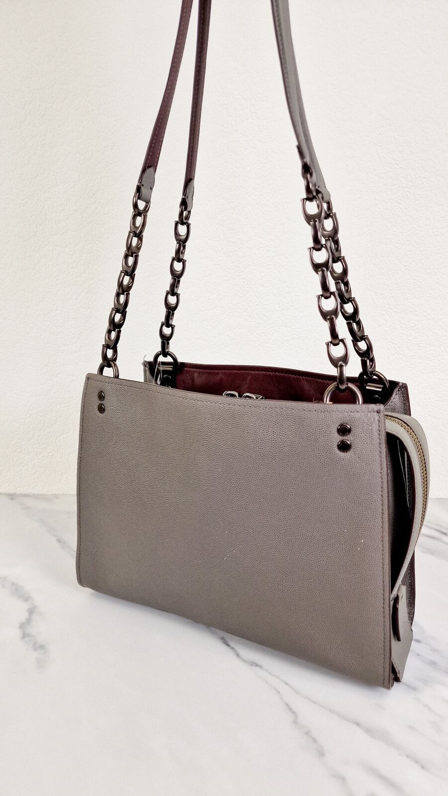 Coach Rogue Shoulder Bag Grey Grain Leather Oxblood Lining C Chain Coach 26829