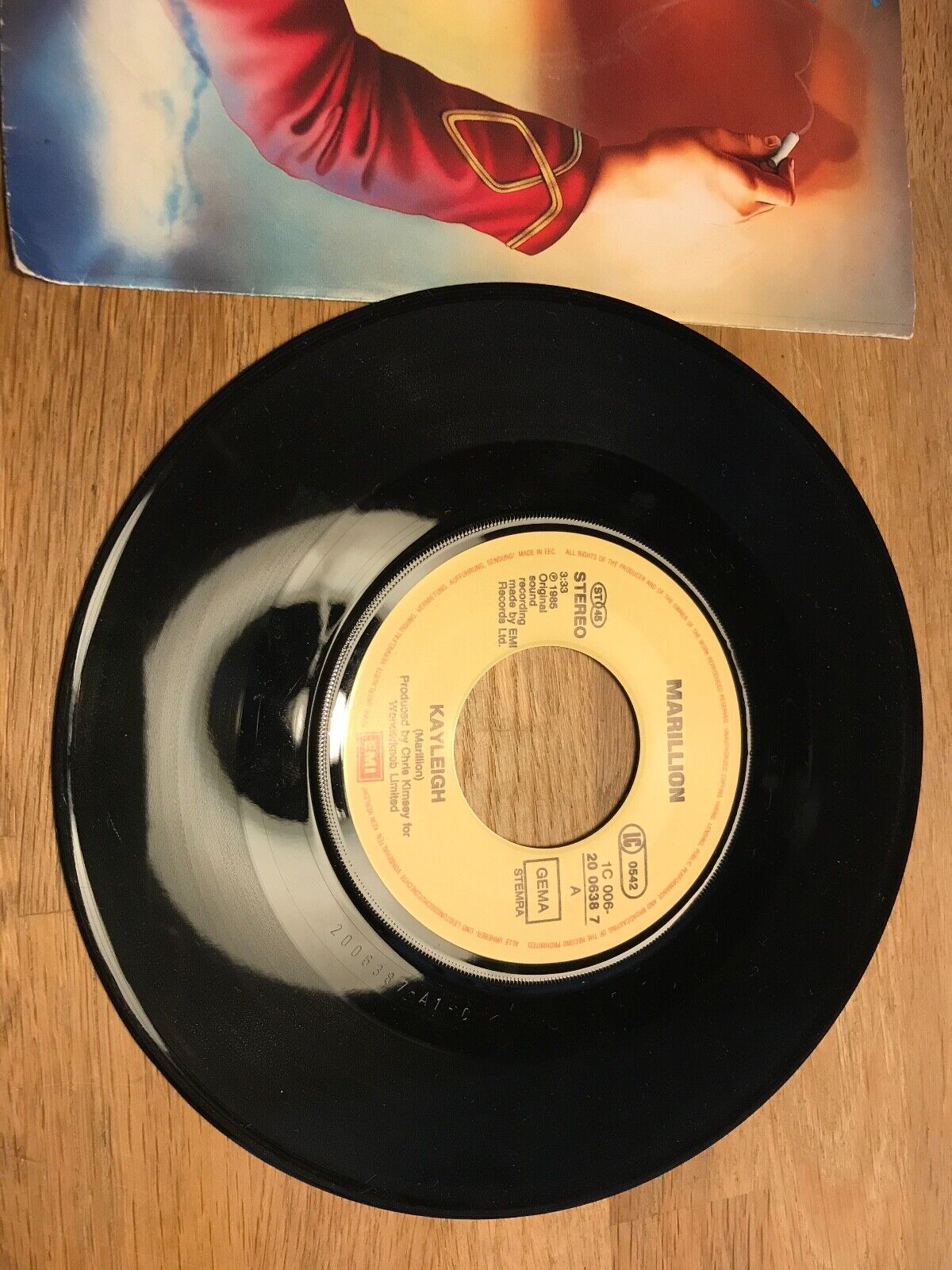 MARILLION "KAYLEIGH  / LADY NINA" 1985 VINYL SINGLE EMI RECORDS DUTCH PRESSING 7