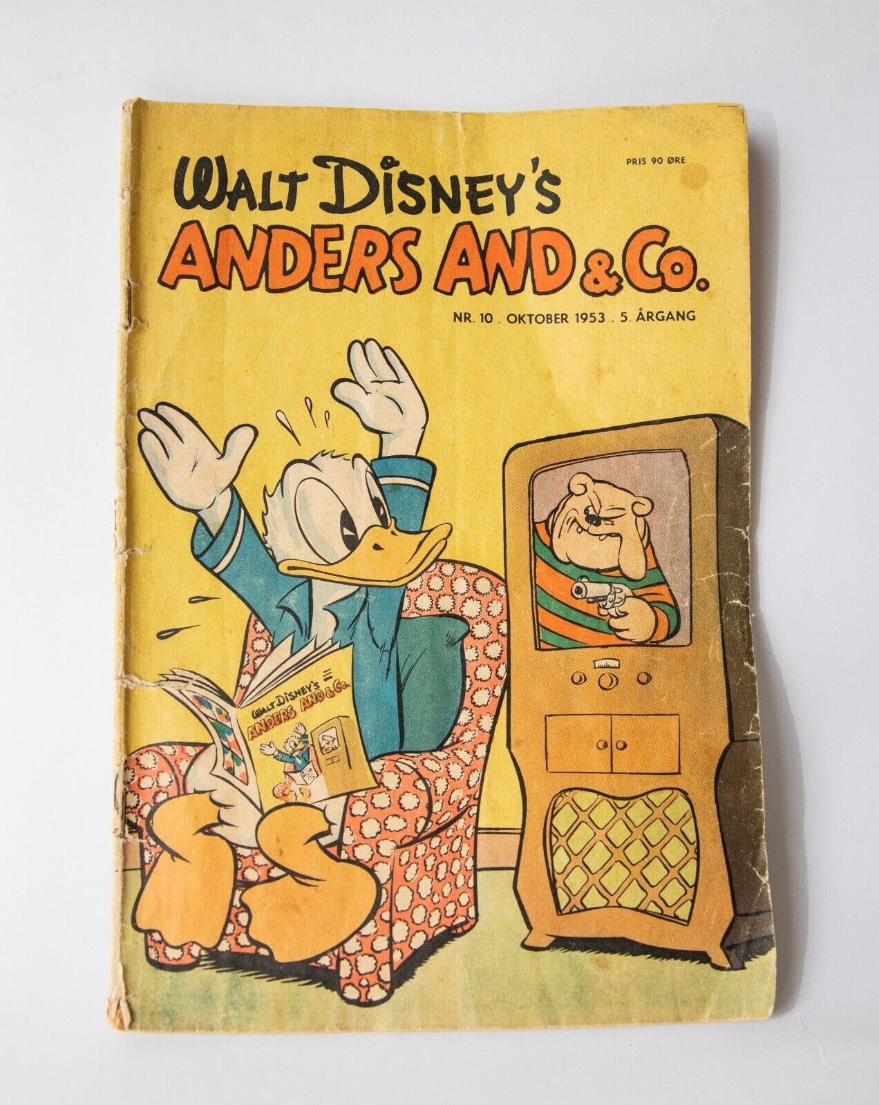 Donald Duck  Co #10 October 1953 - Rare - Condition about 15 or 20+