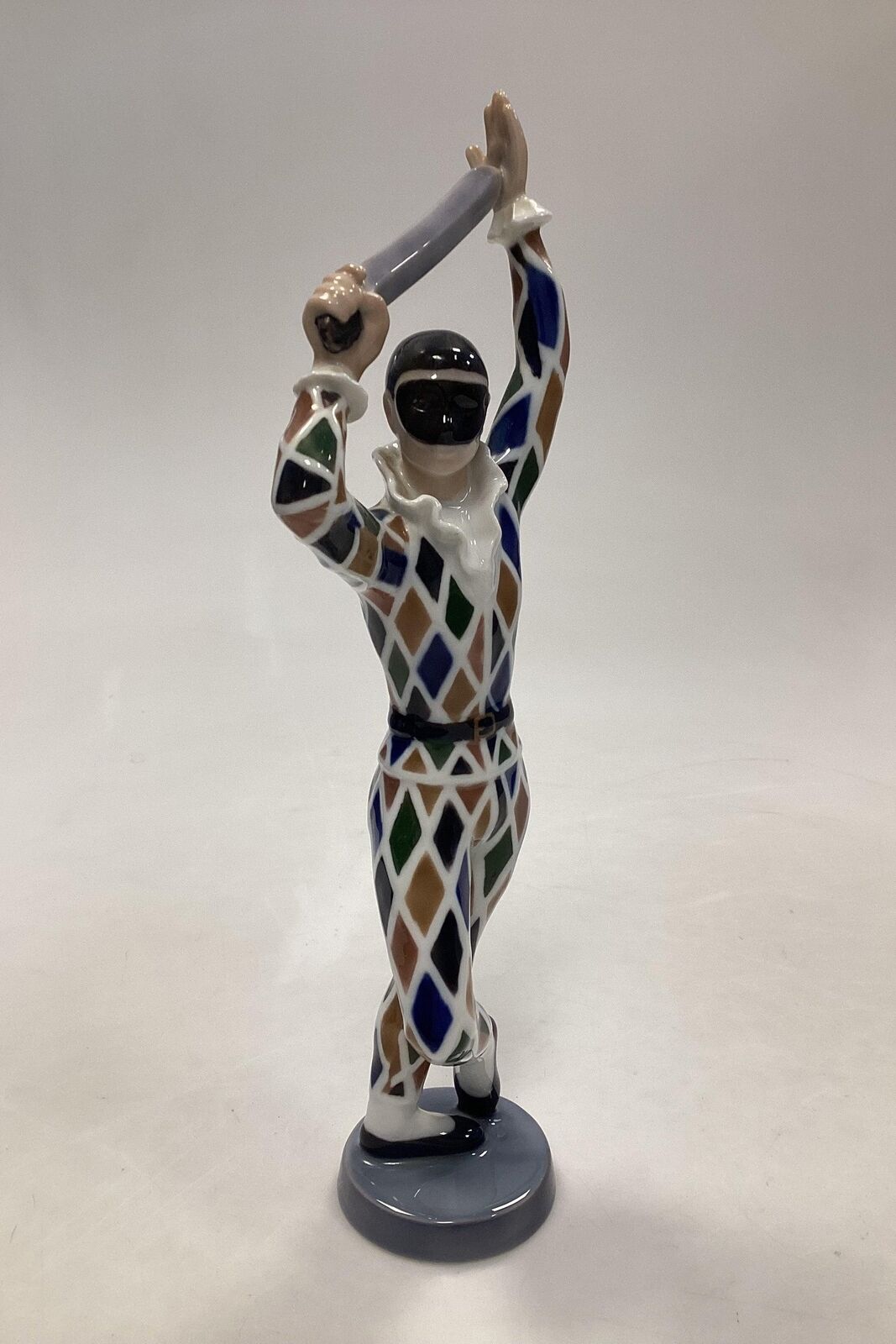 Bing  Grondahl Figurine Harlekin No 2354