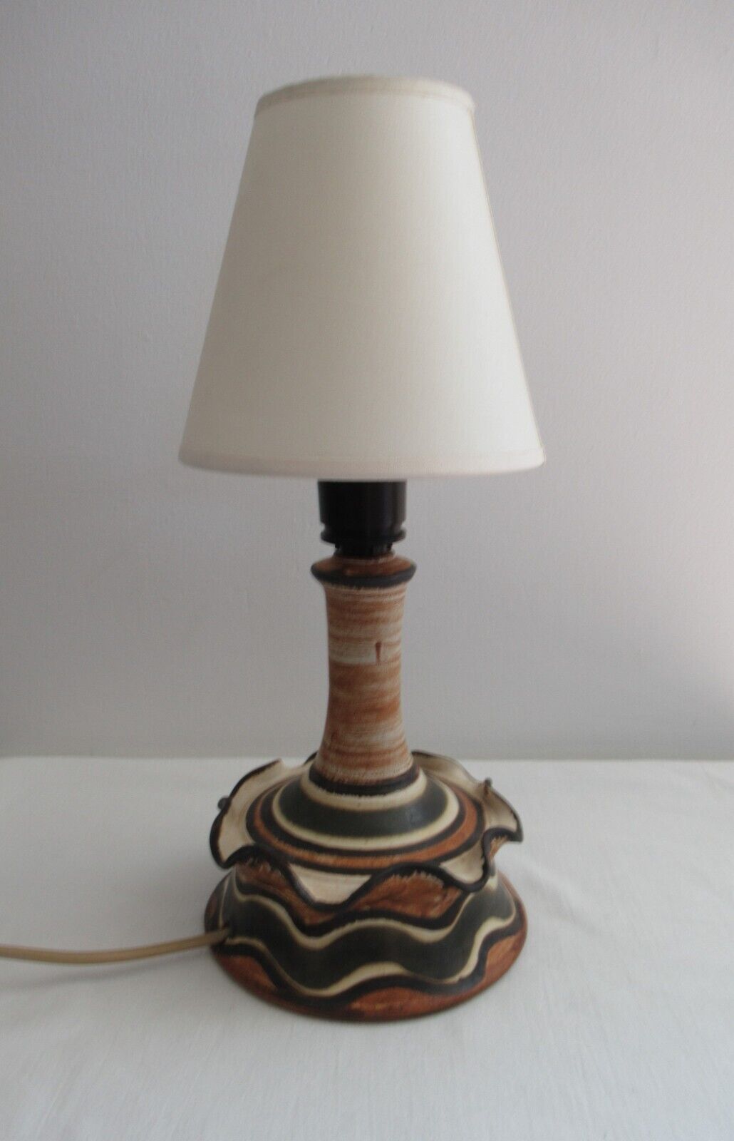 Vintage scandinavian table lamp by danish ceramic artist Jette Hellroe