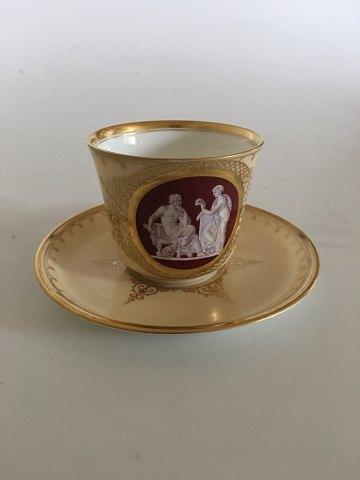 Royal Copenhagen Early Cup and saucer with Thorvaldsen Motif from 1860-1880