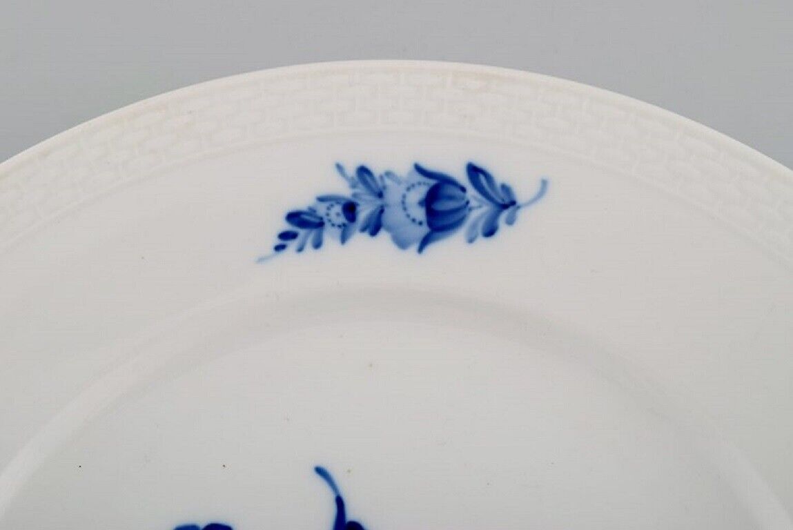 Royal Copenhagen Blue Flower Braided dish Model number 10/8162