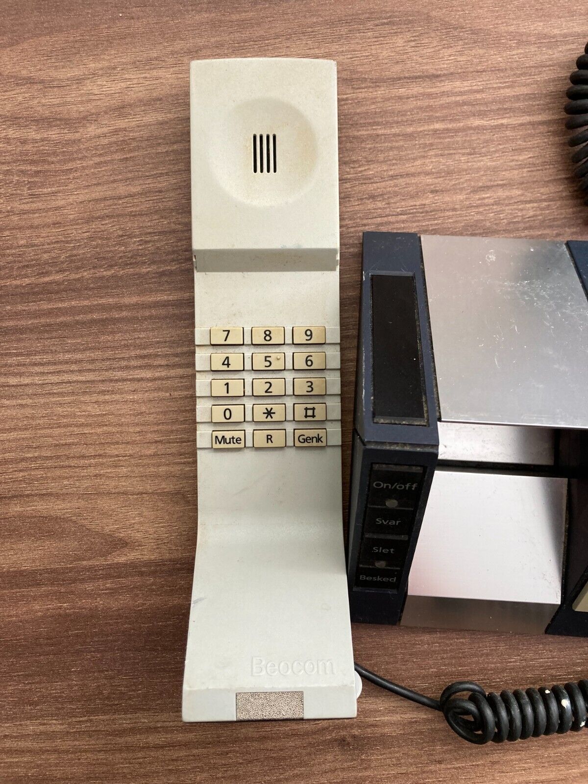 Bang  Olufsen BO Beotalk 1400 Landline Phone Telephone with Answering Machine