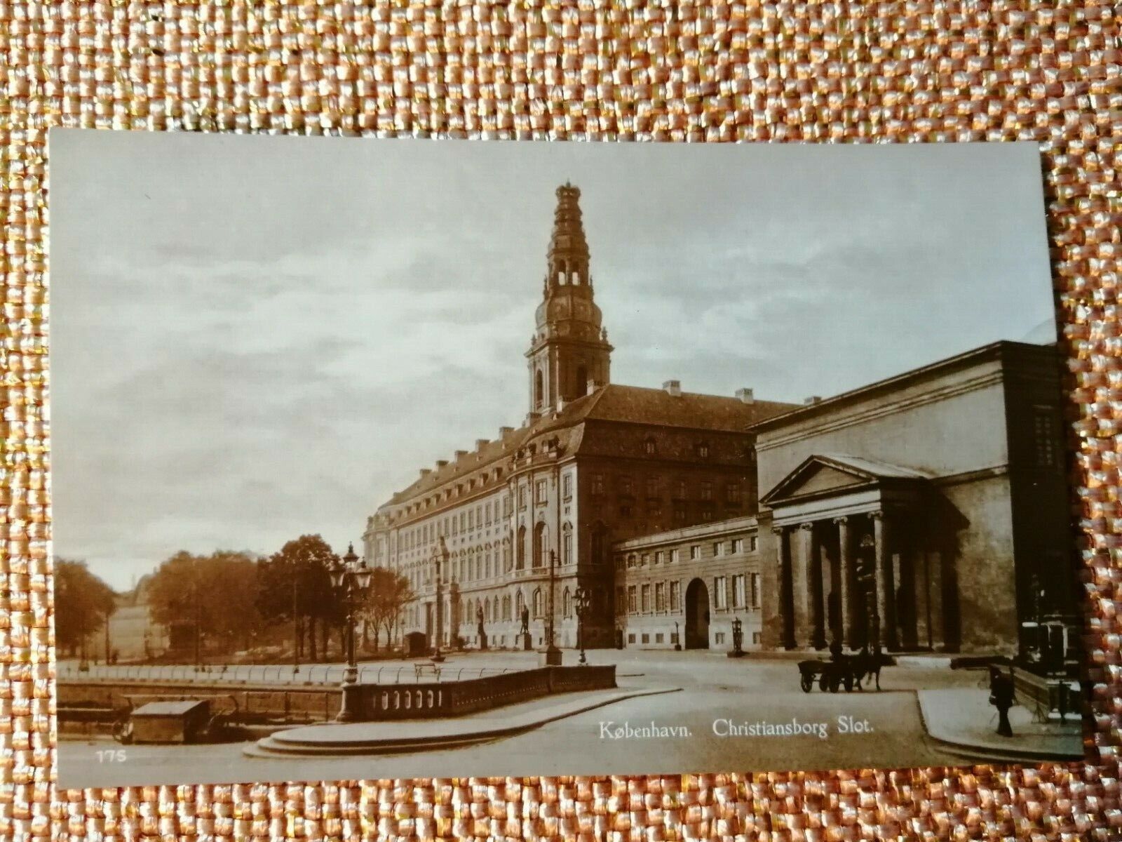 Vintage postcardDenmarkCopenhagenChristiansborg Castleca 1910