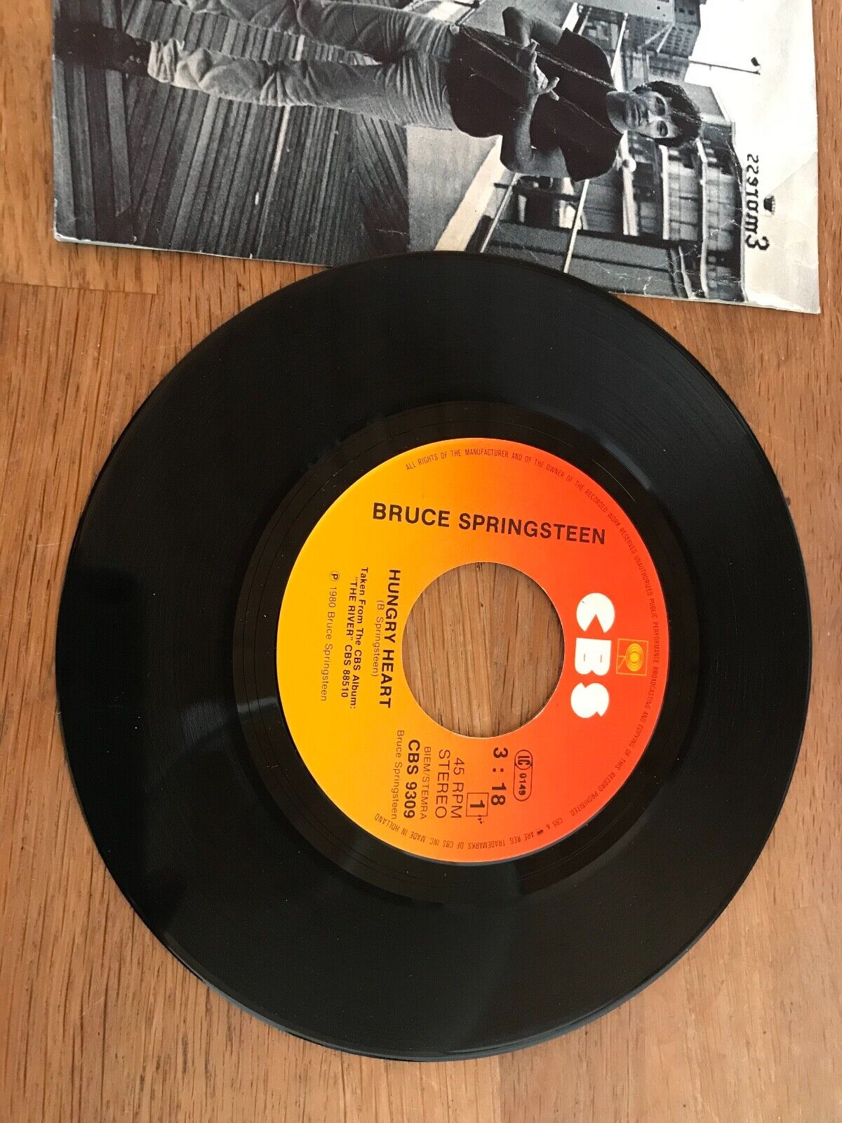 BRUCE SPRINGSTEEN "HUNGRY HEART / HELD UP WITHOUT A GUN" 1980 VINYL SINGLE DUTCH