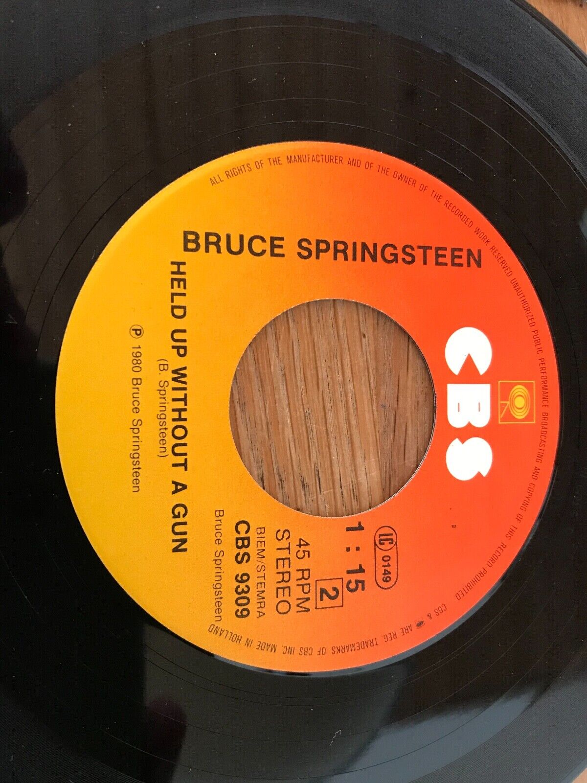 BRUCE SPRINGSTEEN "HUNGRY HEART / HELD UP WITHOUT A GUN" 1980 VINYL SINGLE DUTCH