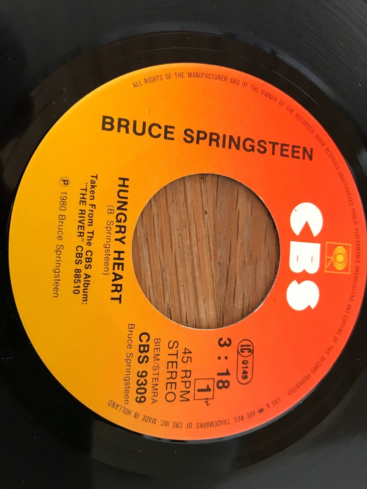 BRUCE SPRINGSTEEN "HUNGRY HEART / HELD UP WITHOUT A GUN" 1980 VINYL SINGLE DUTCH