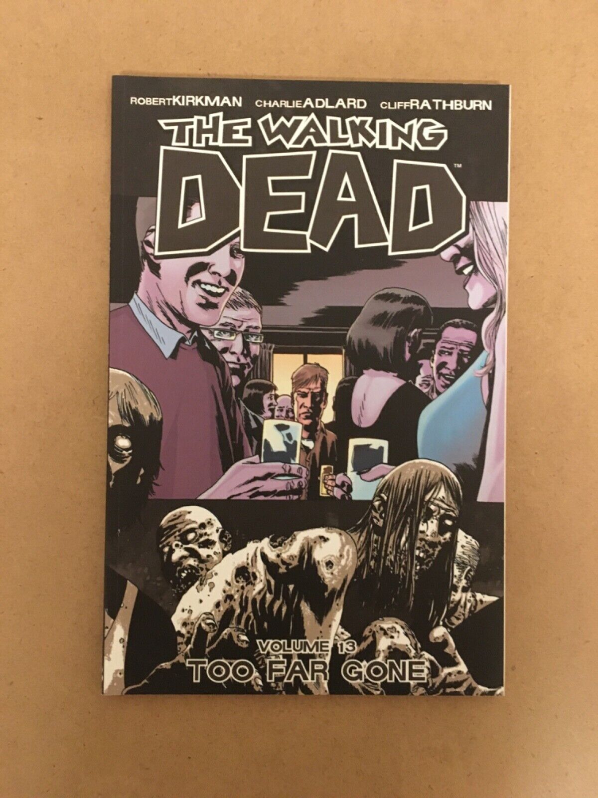 walking dead comic hardcover book lot