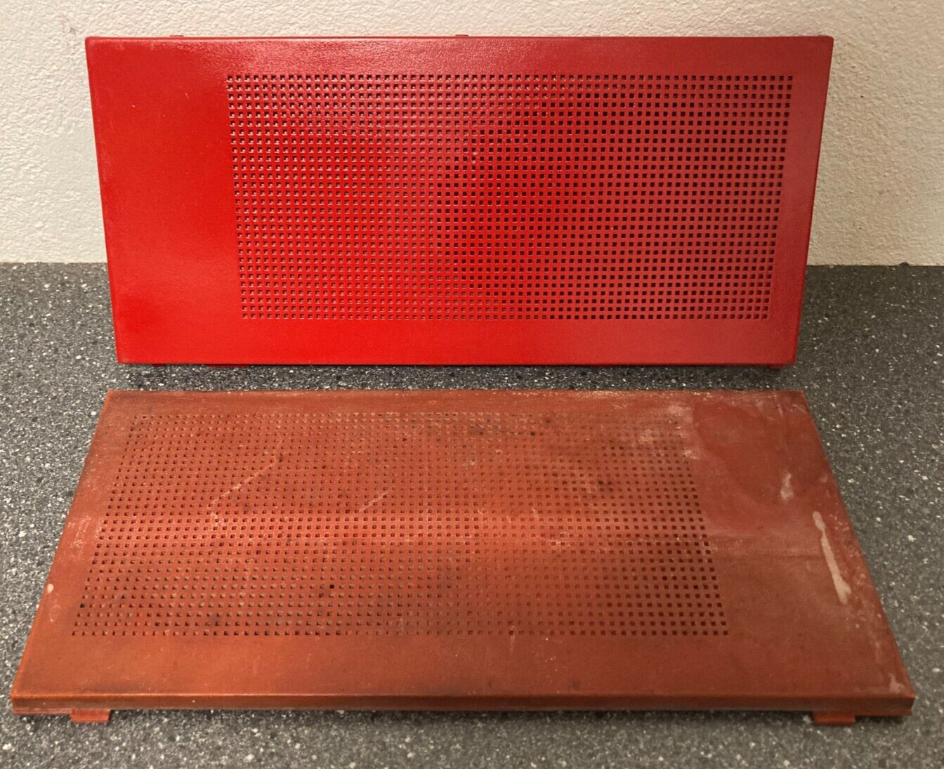 Red Bang  Olufsen Beolit 500/600/700/707 Radio Replacement Side Panels Set 2