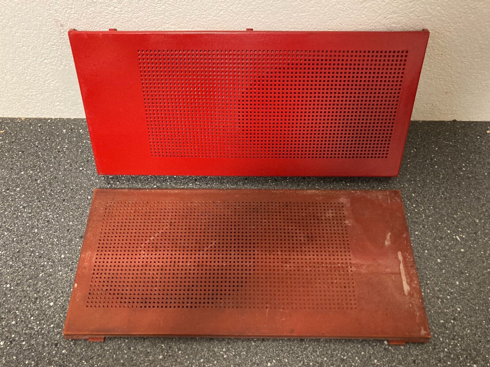 Red Bang  Olufsen Beolit 500/600/700/707 Radio Replacement Side Panels Set 2