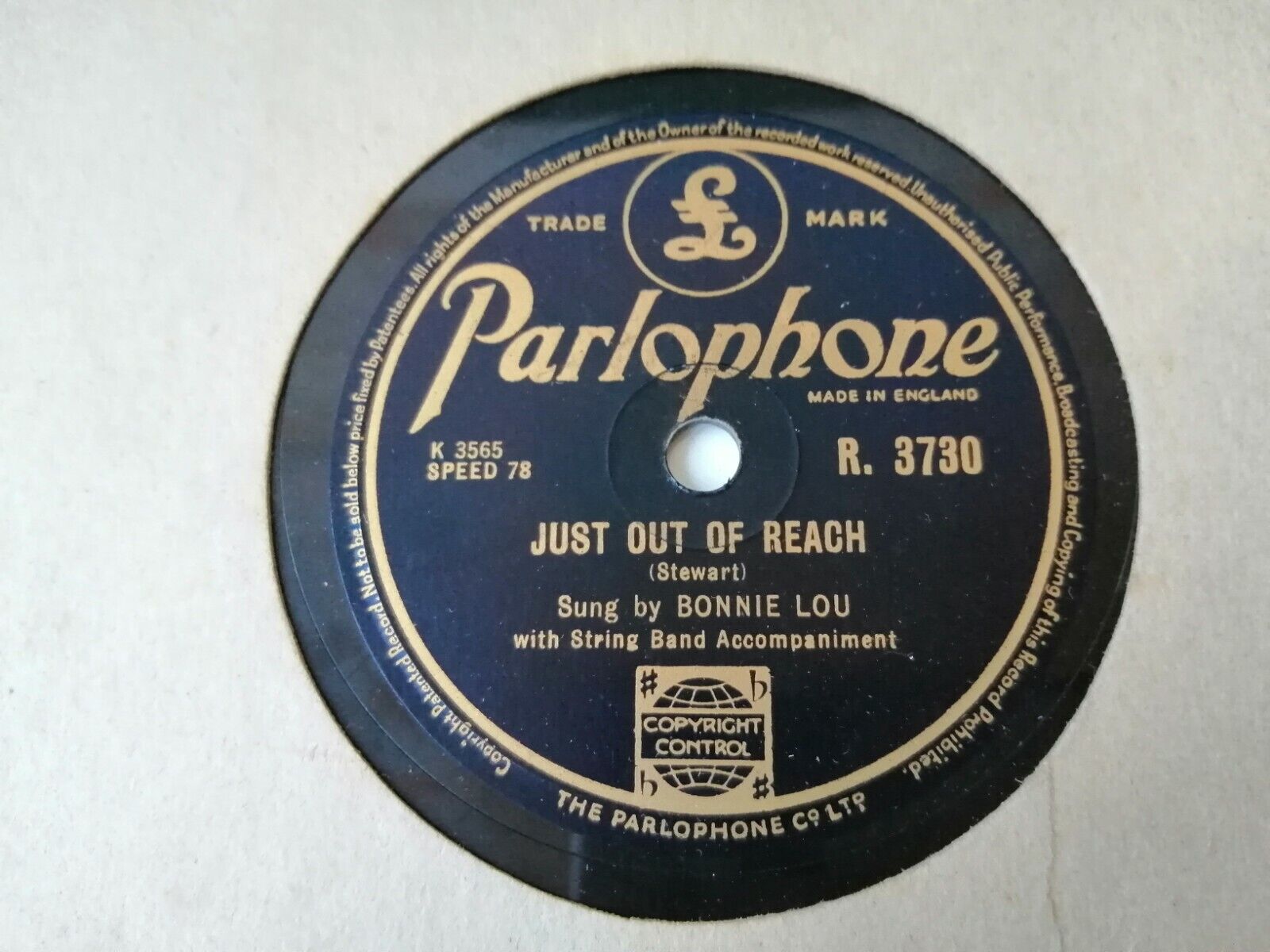 78 RPM  shellacBONNIE LOUJust Out Of Reach / Tennessee Wig Walk Parlophone