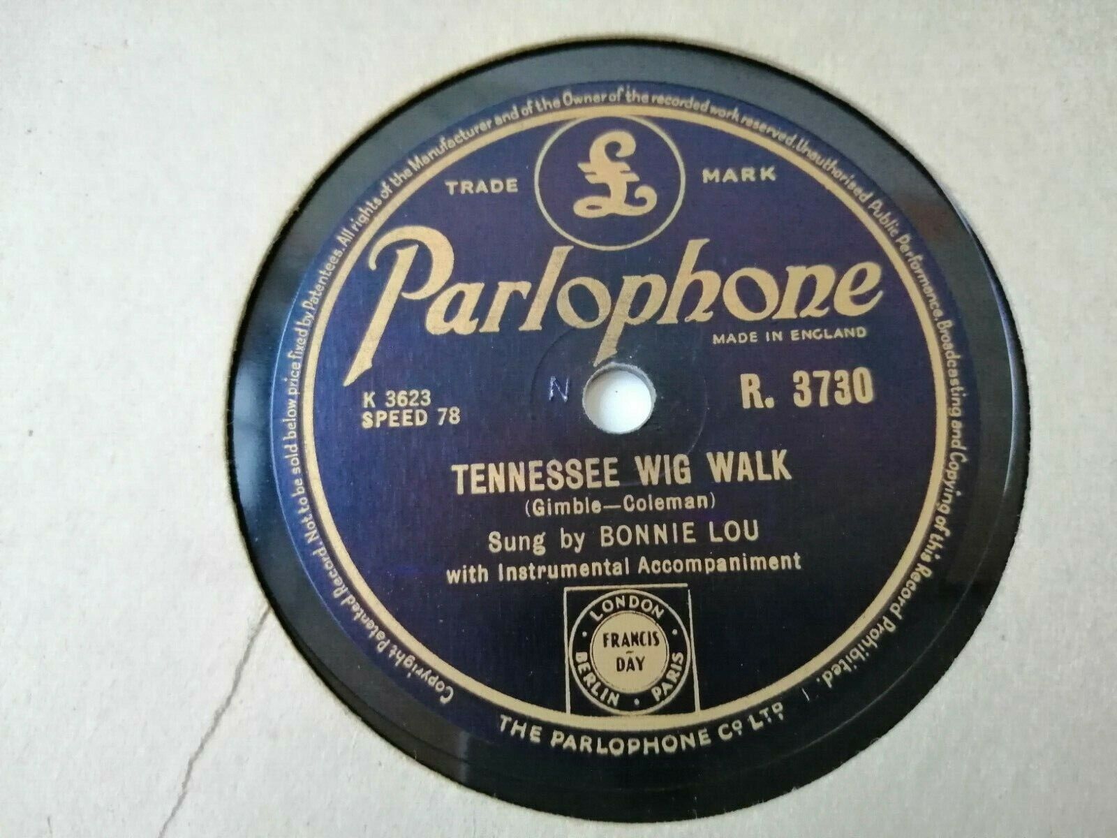 78 RPM  shellacBONNIE LOUJust Out Of Reach / Tennessee Wig Walk Parlophone