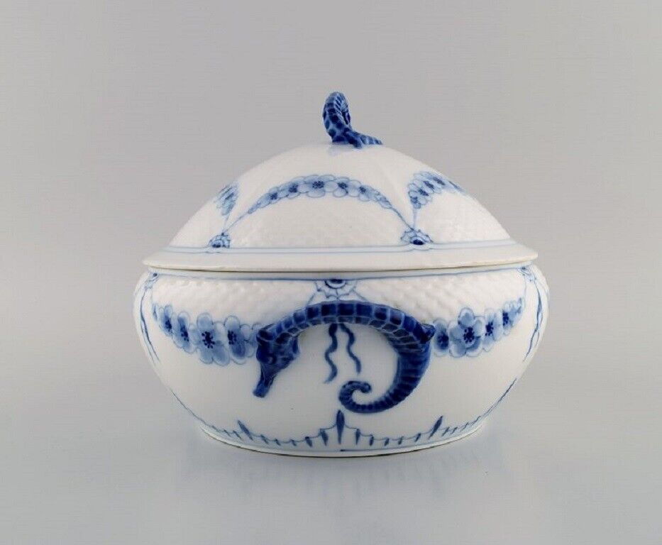 Antique Bing  Grøndahl lidded empire tureen in hand-painted porcelain