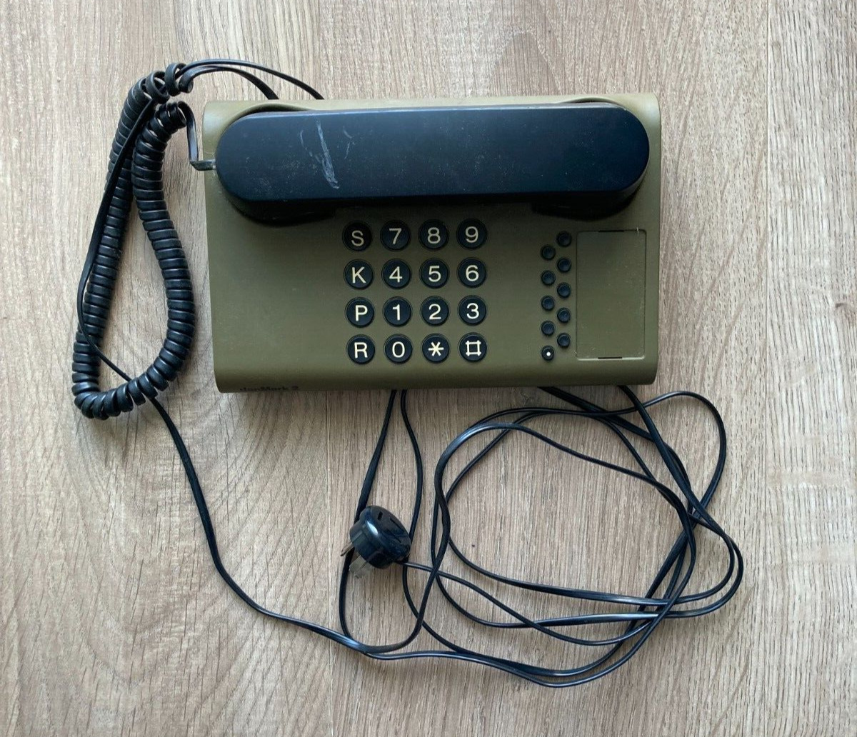 DanMark 2 GNT Automatic Danish Design 1980s Green Desk Landline Phone