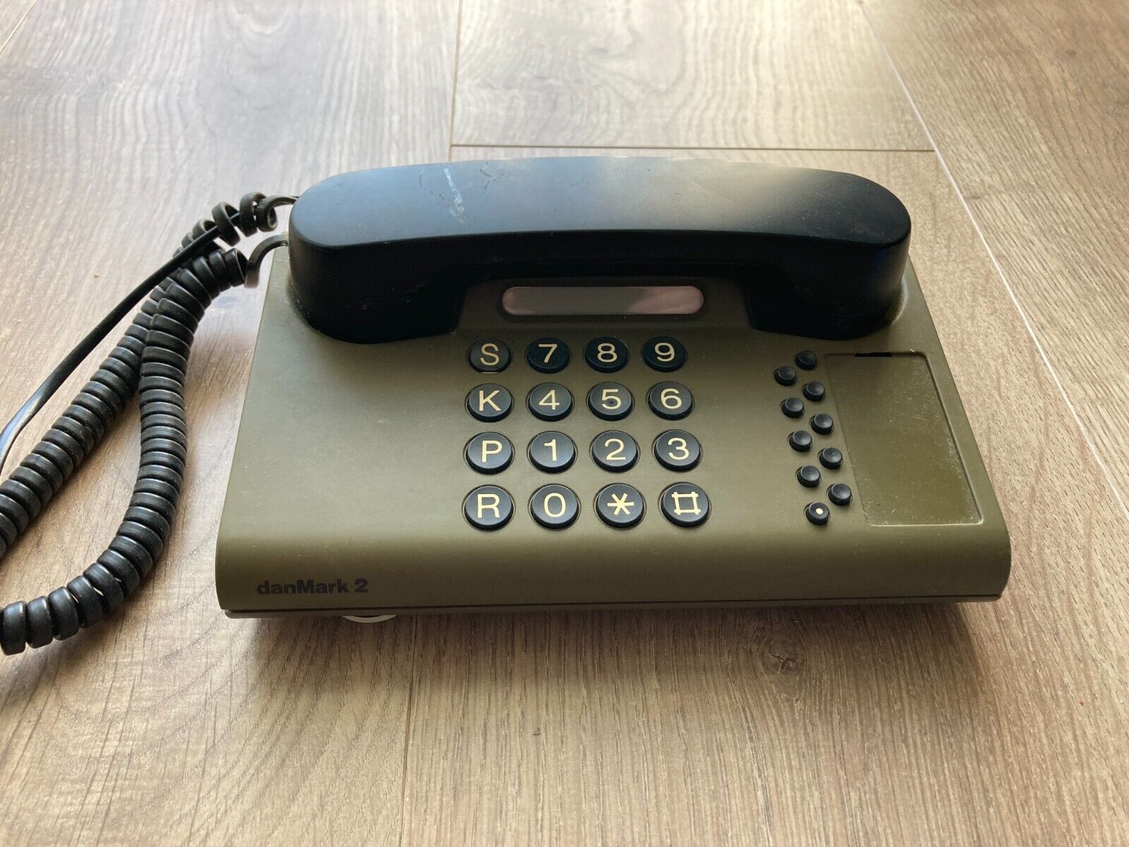 DanMark 2 GNT Automatic Danish Design 1980s Green Desk Landline Phone