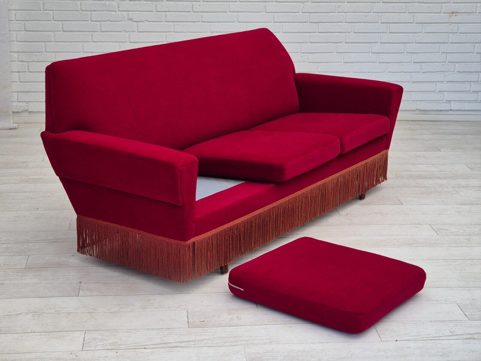 1970s Danish 3 seater sofa by Ryesberg Møbler original condition velour