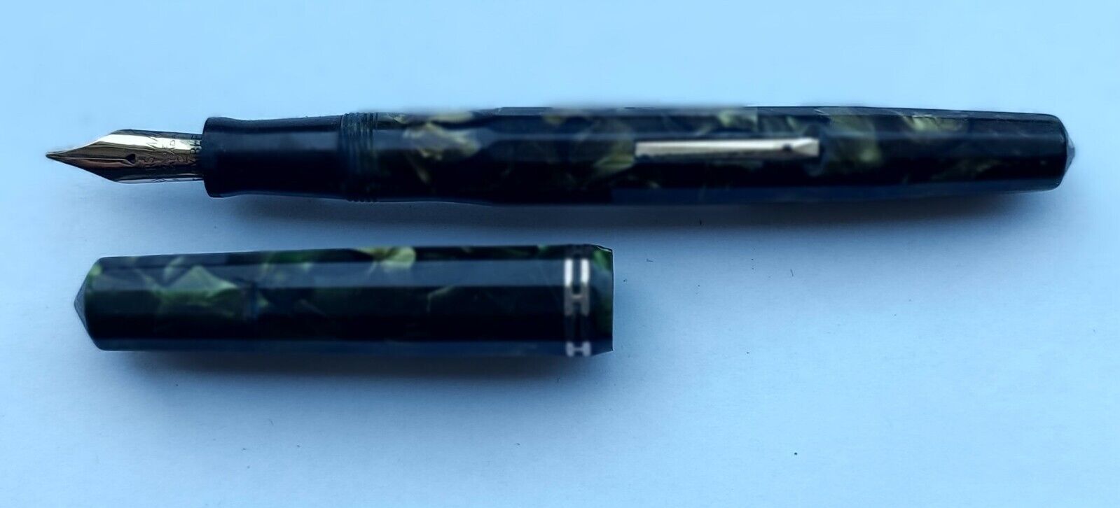 Vintage green marbled and 12-sided Eversharp fountain pen made in Canada