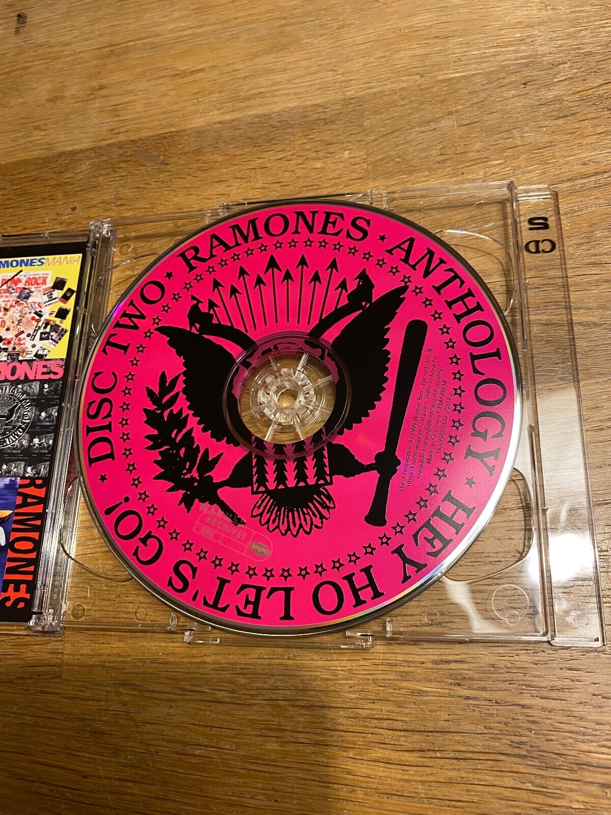 RAMONES "ANTHOLOGY HEY HO LET´S GO!" 2 X CD ALBUM 1999 53 TRACK 80 PAGE BOOK***