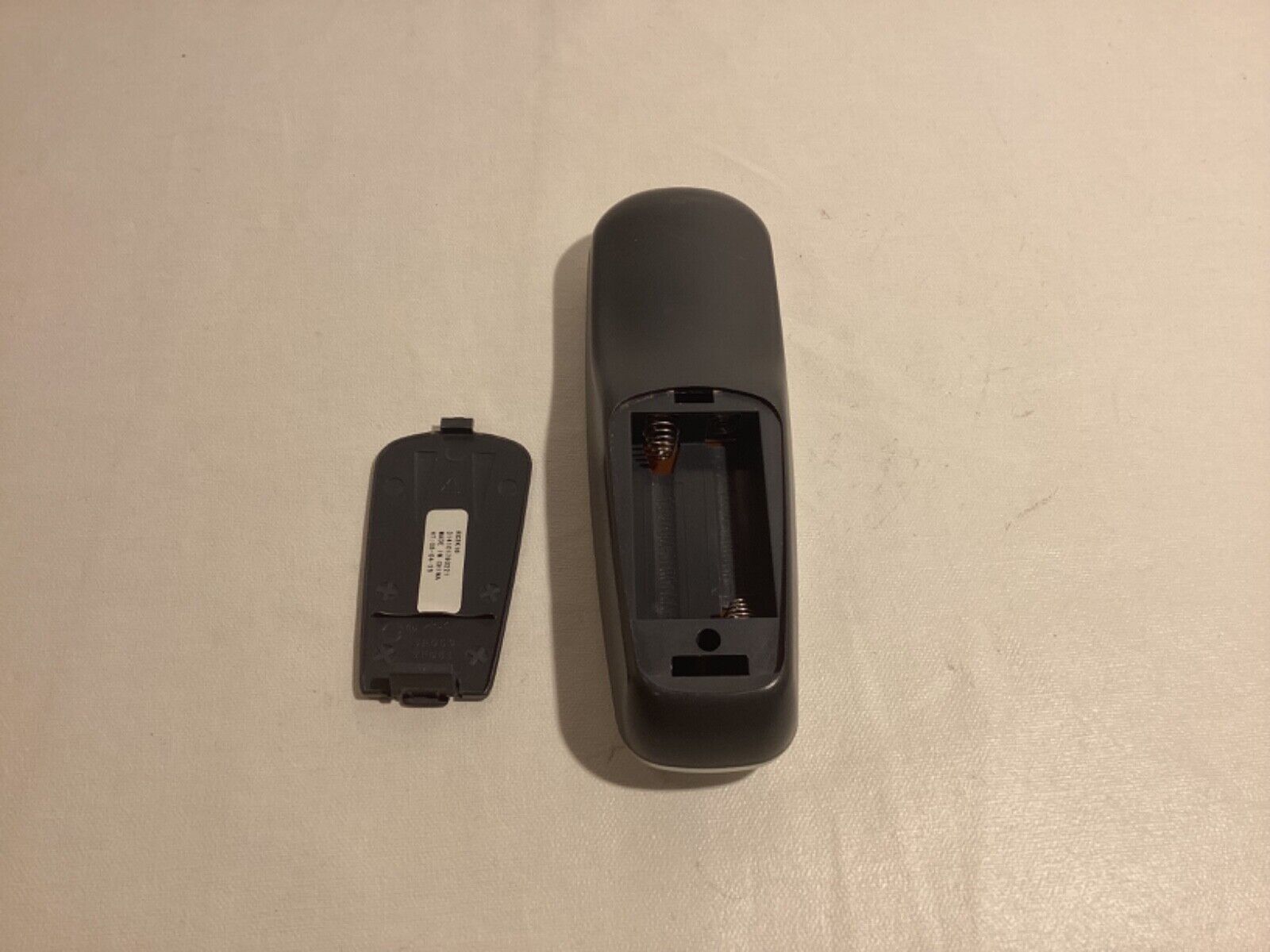 Genuine Philips 314101790221 RC2K16 DVD Player Remote Control For DVD625 DVD724