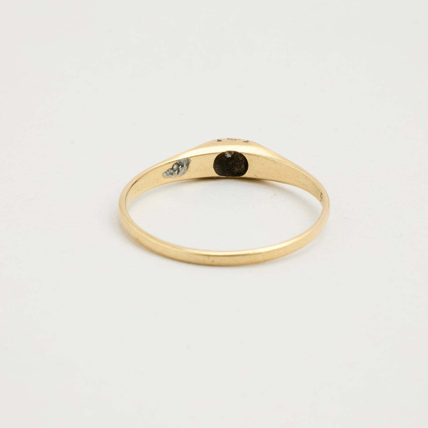 Ring with diamond (0015 ct) in 14K Gold size 6 | Vintage Solid Gold