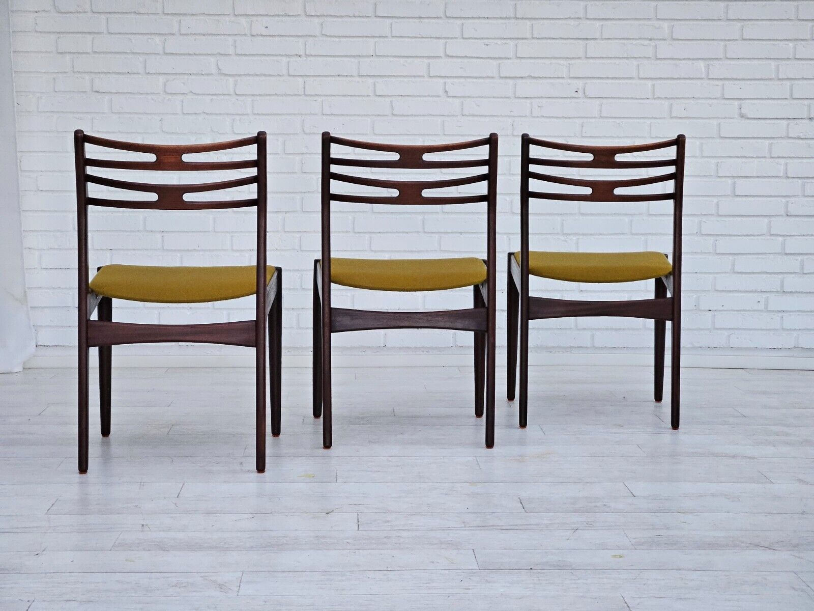 1970s Danish design by Johannes Andersen set of 3 dining chairs model 101