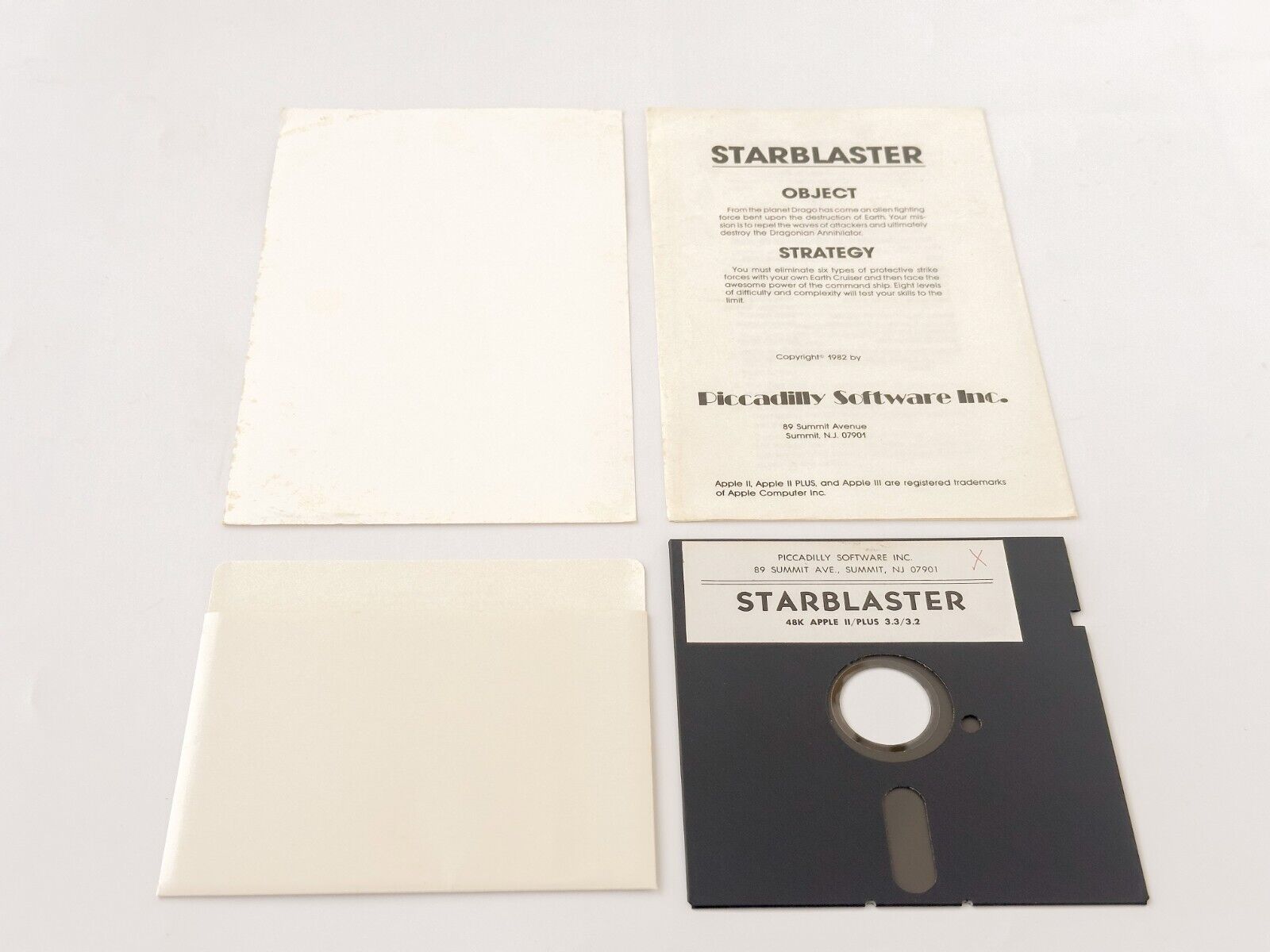 Starblaster - Picadilly Software Inc - 1982 / Apple II