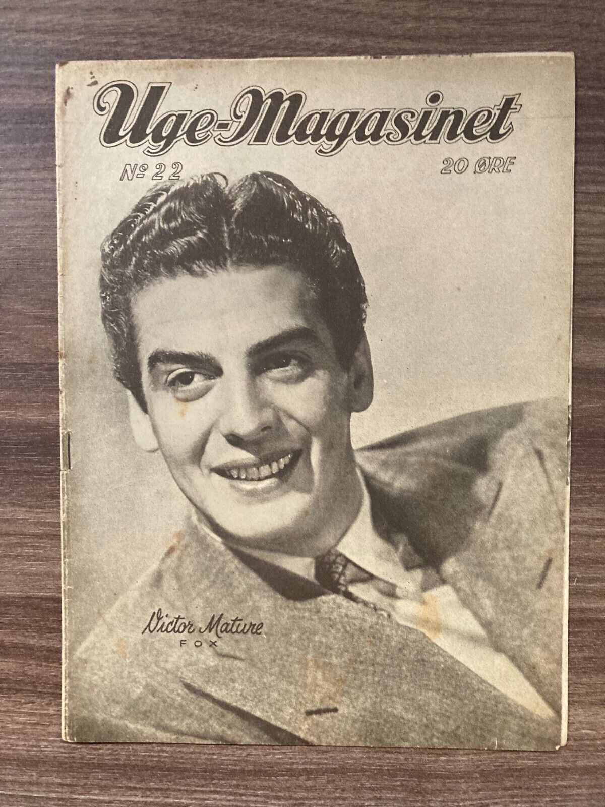 Victor Mature Front Cover 1940s Complete Antique Danish Magazine "Uge-Magasinet"