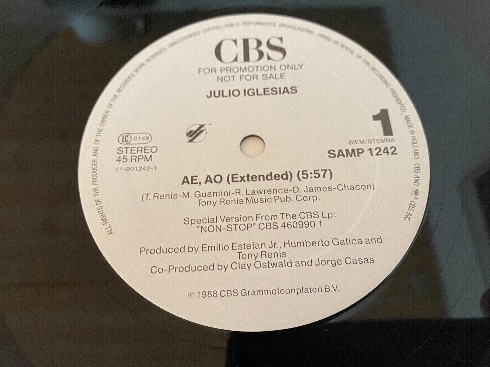 JULIO IGLESIAS "AE AO" THE SUMMER MIX PROMOTIONAL COPY 1988 VINYL MAXI SINGLE**