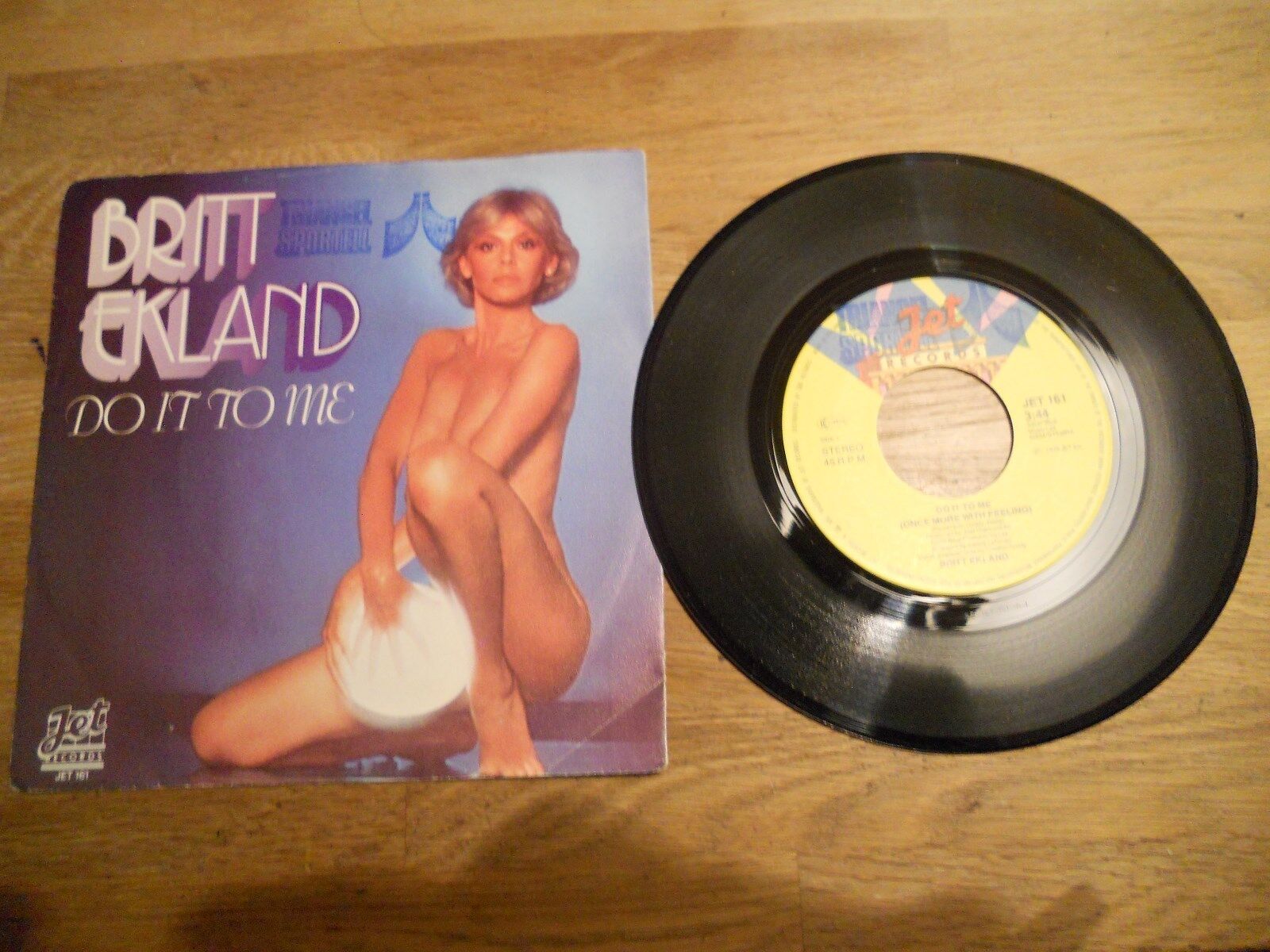 BRITT EKLAND DO IT TO ME / PRIVATE PARTY 1979 JET RECORDS USED SEXY NAKED PHOTO*