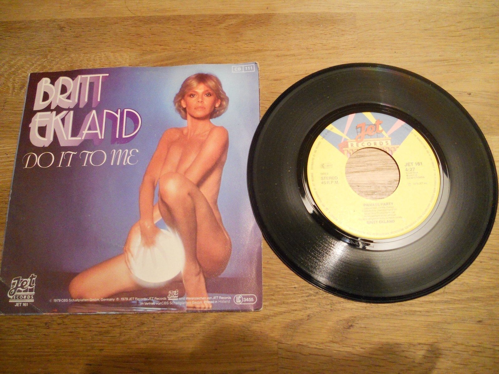 BRITT EKLAND DO IT TO ME / PRIVATE PARTY 1979 JET RECORDS USED SEXY NAKED PHOTO*