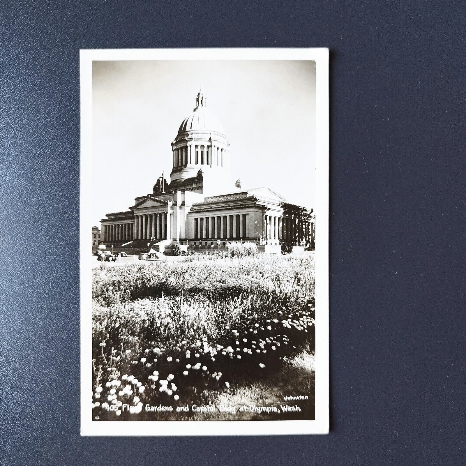 Washington DC  Flower Gardens and Capitol Building at Olympia