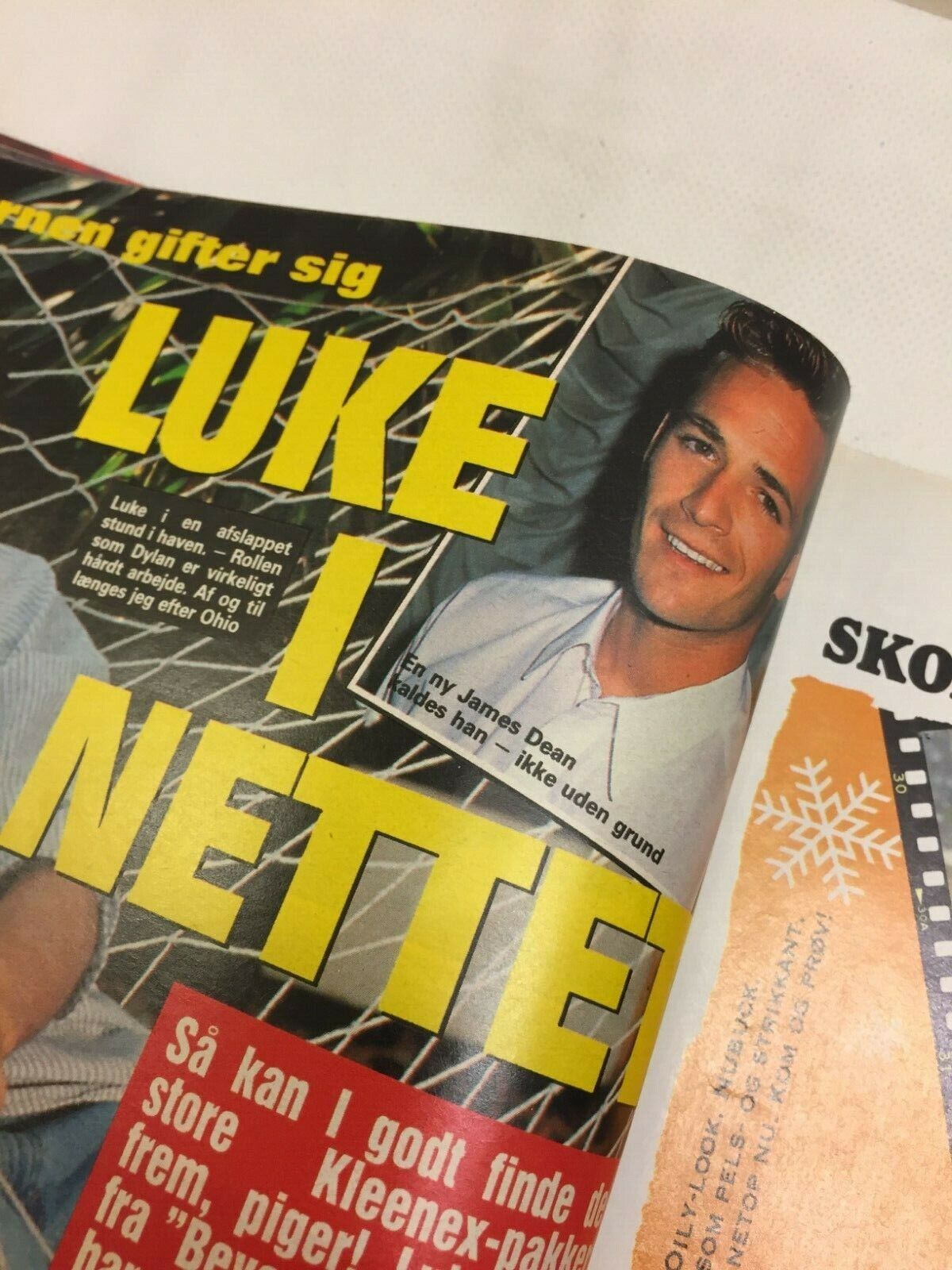 Luke Perry Dylan McKay Beverly Hills 90210 Danish Magazine 1992 "Se og Hoer"