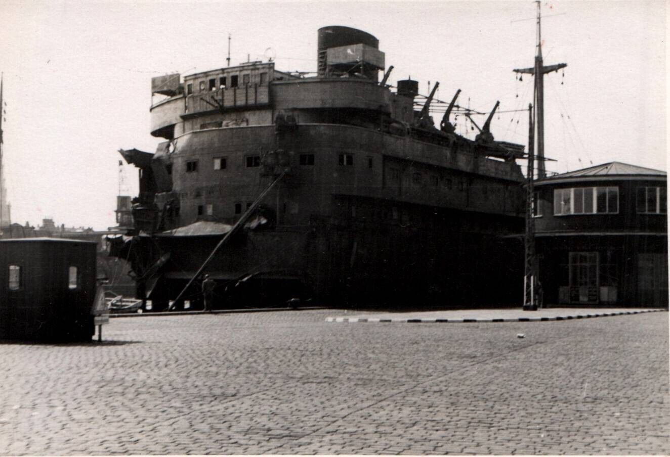 WWII Photo Ship Alongside Copenhagen Denmark Small Size 11x7cm World War 2