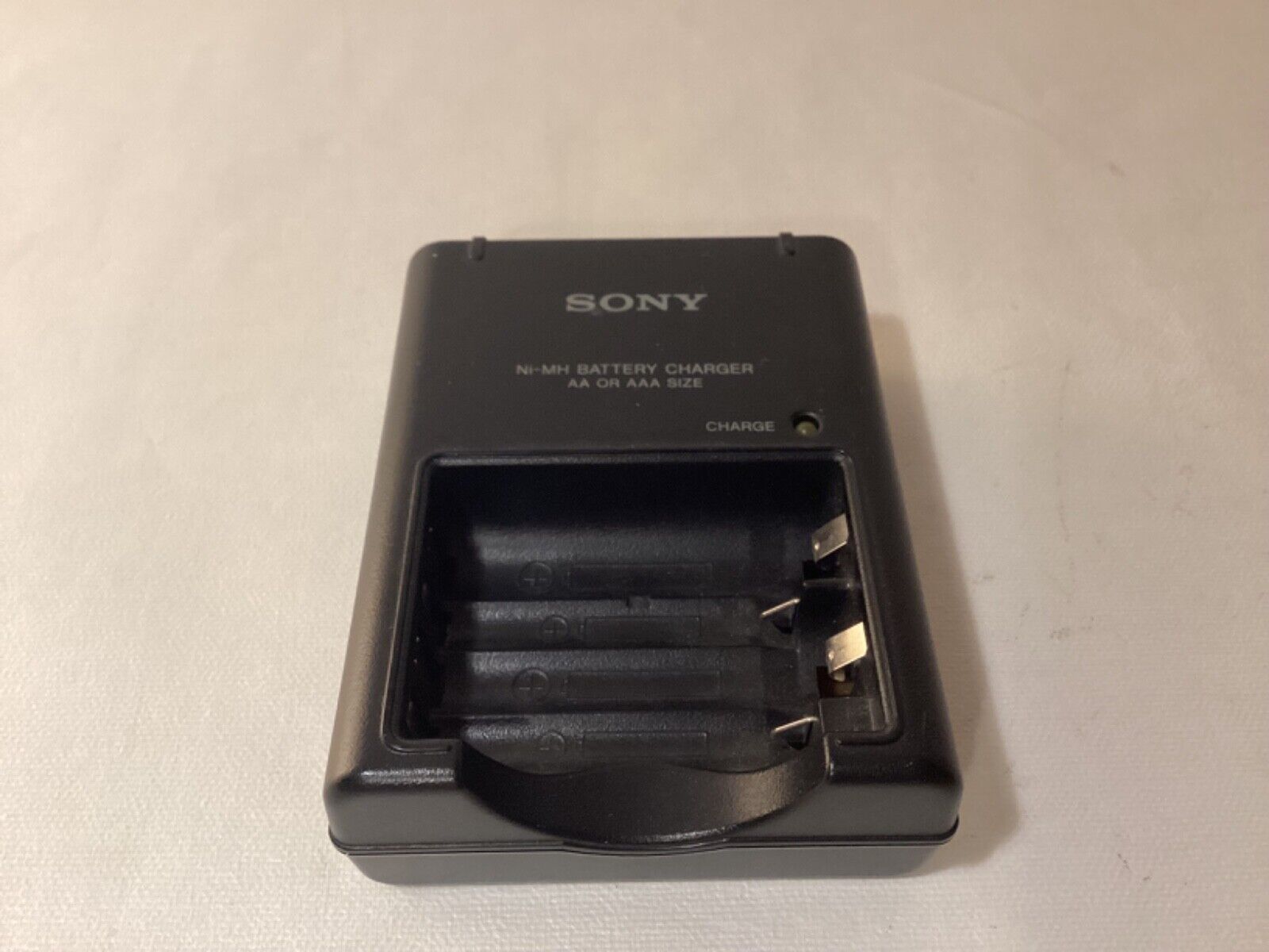 Sony Battery Charger BC-CS2B