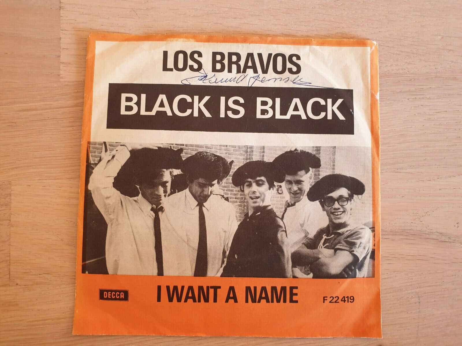 Los Bravos - Black is black - 7" Vinyl 1966