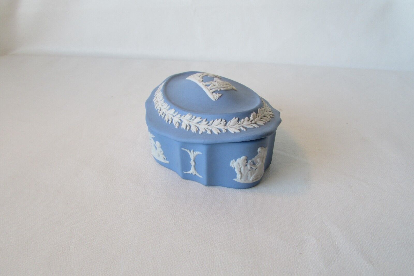 Vintage Wedgwood Oval Jasperware Trinket Box