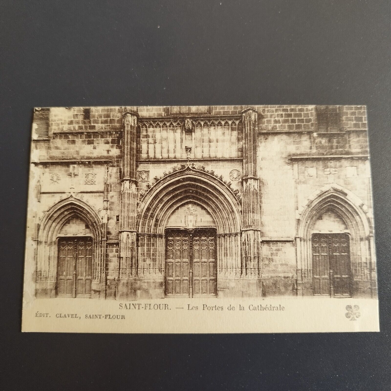 France-L'Auvergne-Saint-Flour-Les Portes de la Cathédrale - 1910s