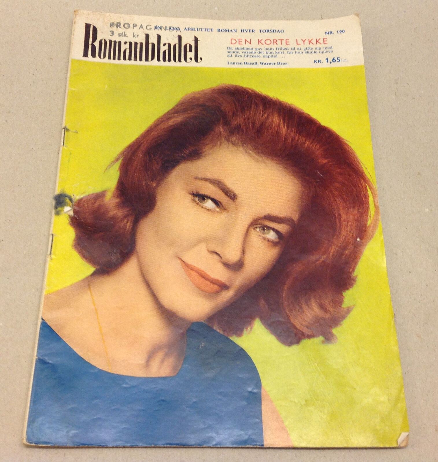 LAUREN BACALL ON FRONT COVER VINTAGE Danish Novelle Romanbladet Magazine 1967