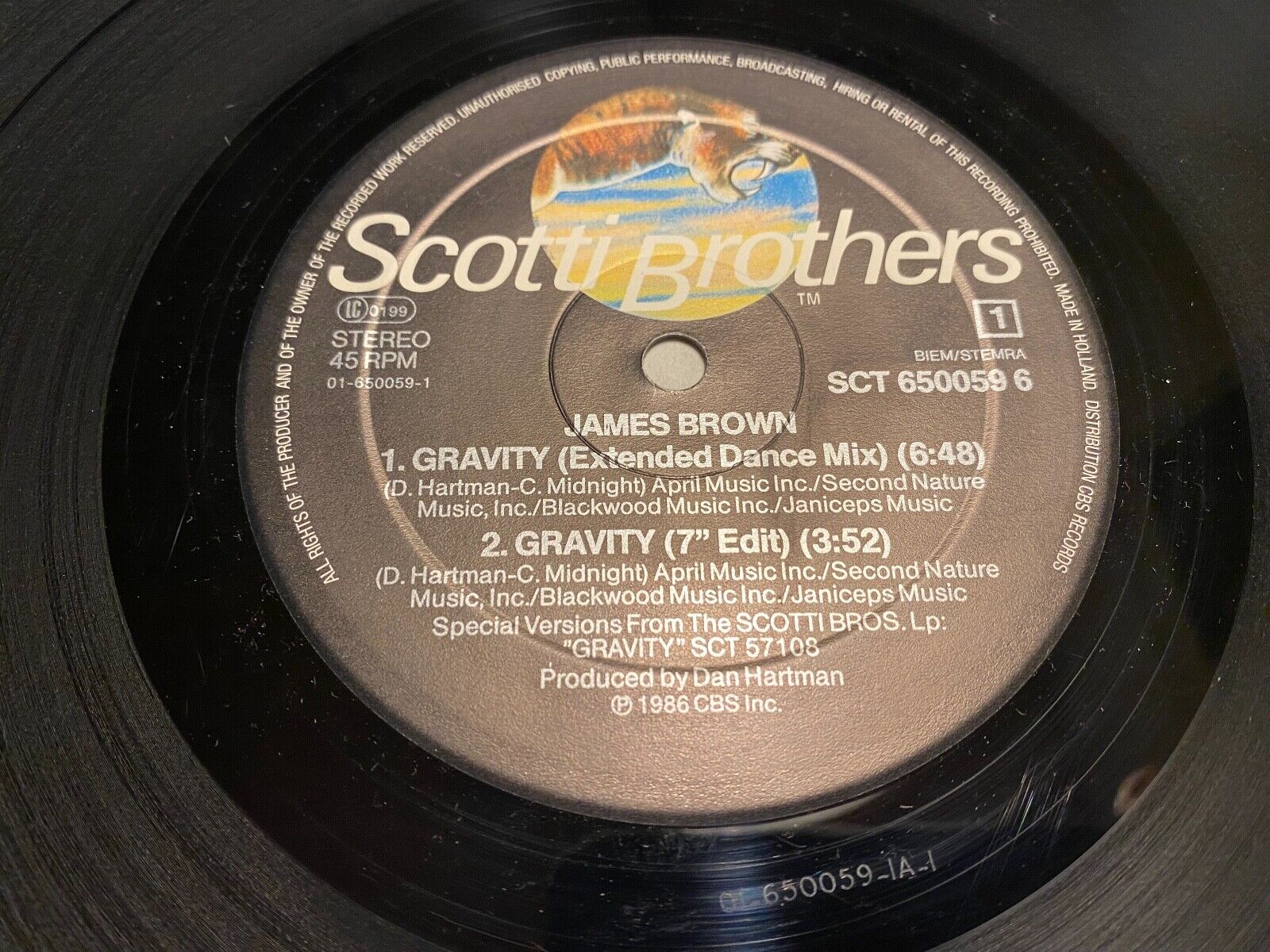 JAMES BROWN "GRAVITY" EXTENDED DANCE REMIX 1986 4 TRACKS DUTCH PRESS SCOTTI BROS