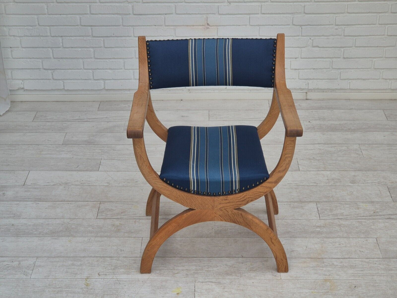 1960s Danish design by Henning Kjærnulf chair model "Kurul" wool oak