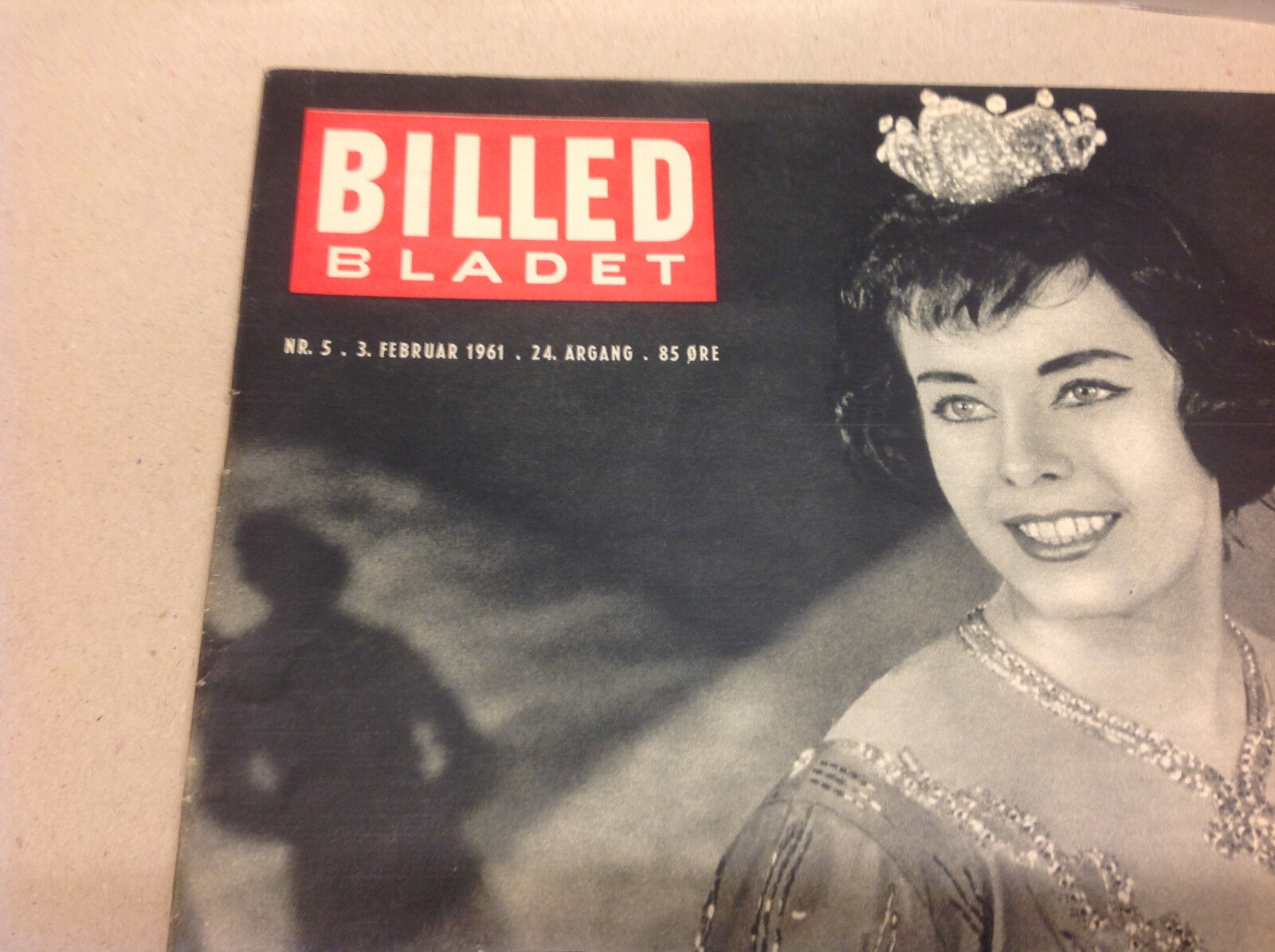 Anna Maria Galmarini Holiday on Ice On Front Danish Magazine Billed-Bladet 1961