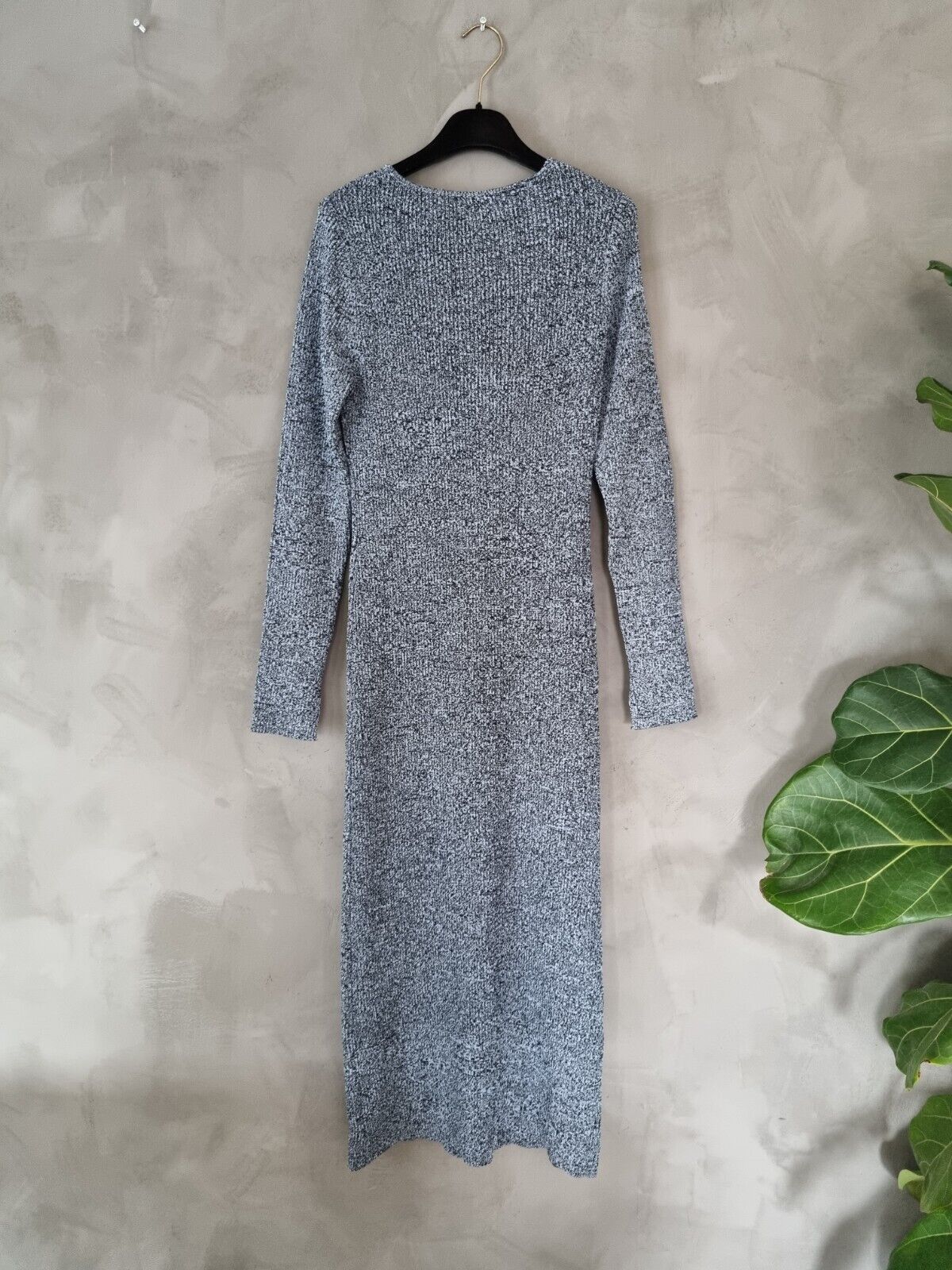 **GANNI** Blue Rib Knit Midi Dress Size Large