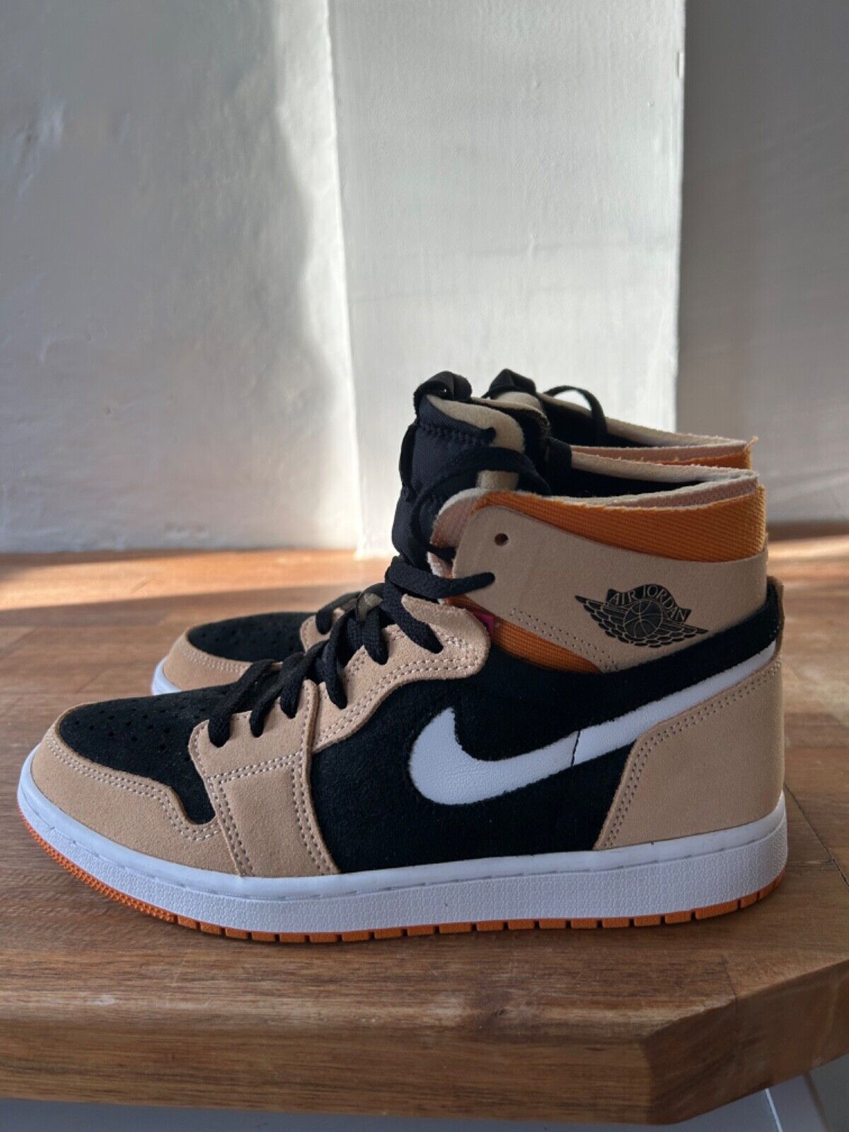 Size 85 - Jordan 1 High Zoom Comfort Pumpkin Spice 2022