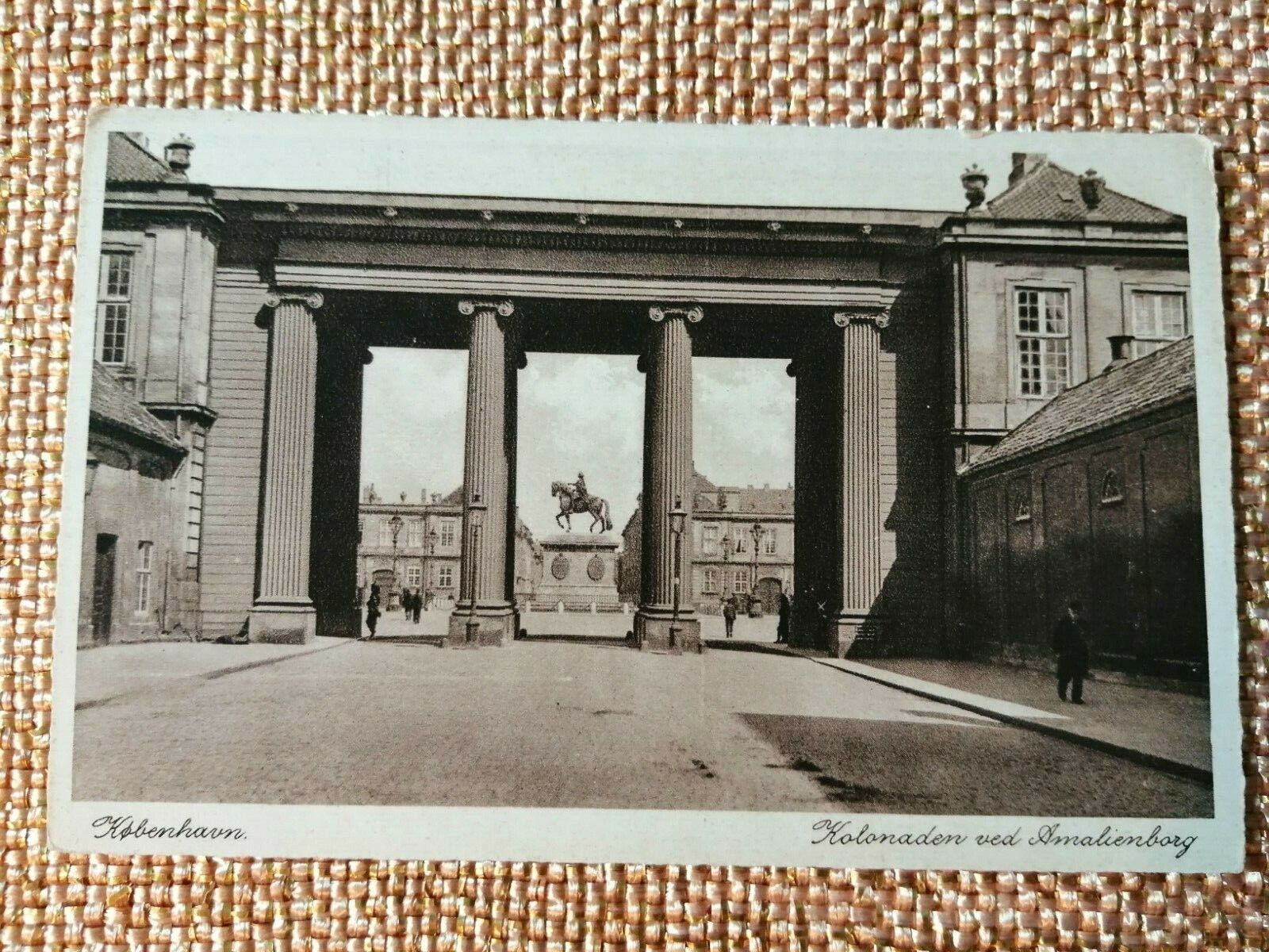 Vintage postcardDenmark CopenhagenThe colonade at Amalienborg Castleca1910