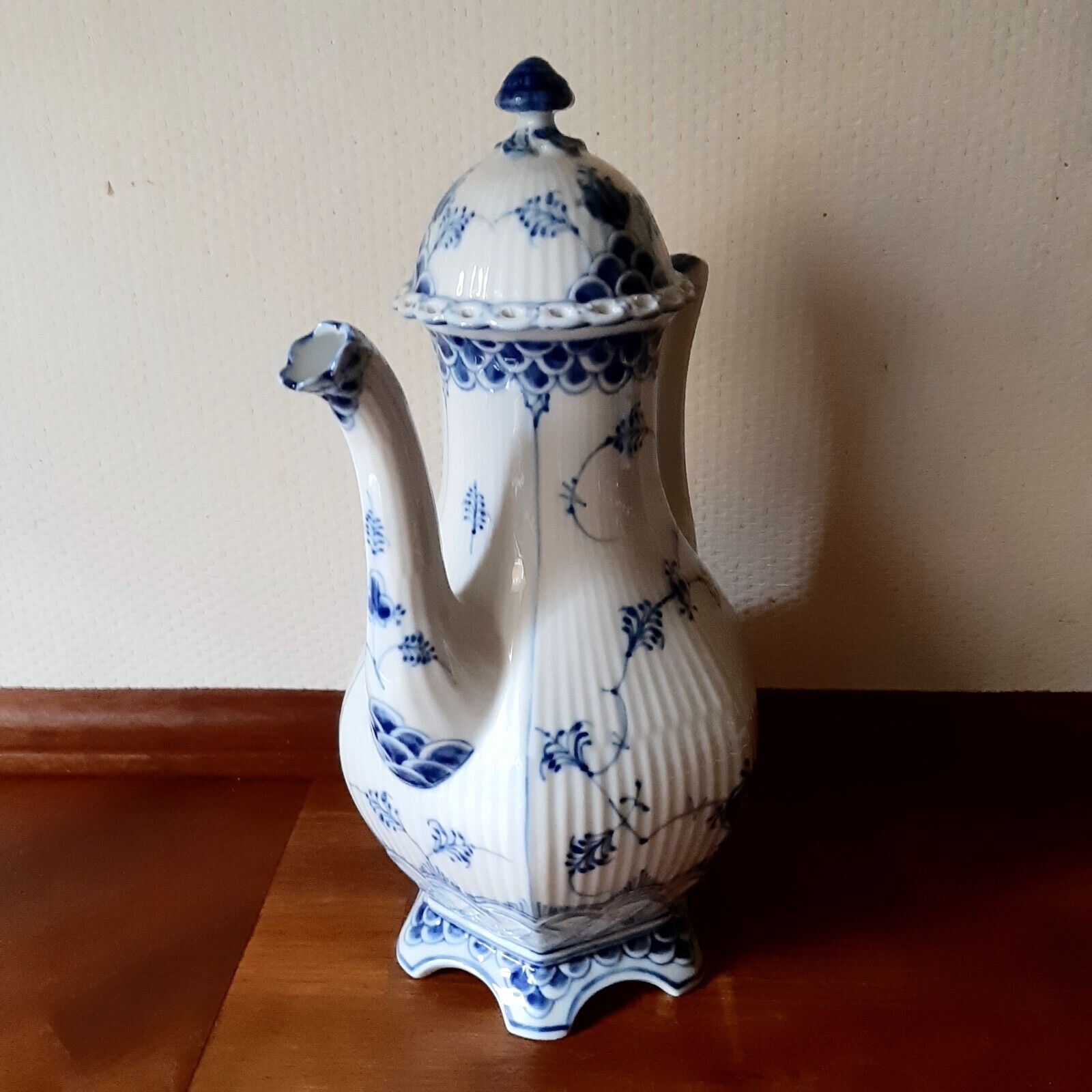 Large Hexagonal Coffee Pot BLUE FLUTED FULL LACE # 1-1202 Royal Copenhagen 1964