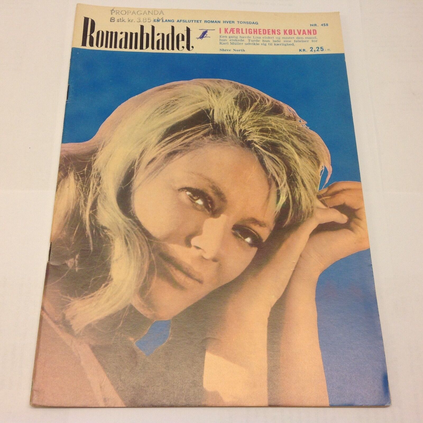 Shree North On The Front Cover Photo Vintage 1960s Danish Magazine Romanbladet