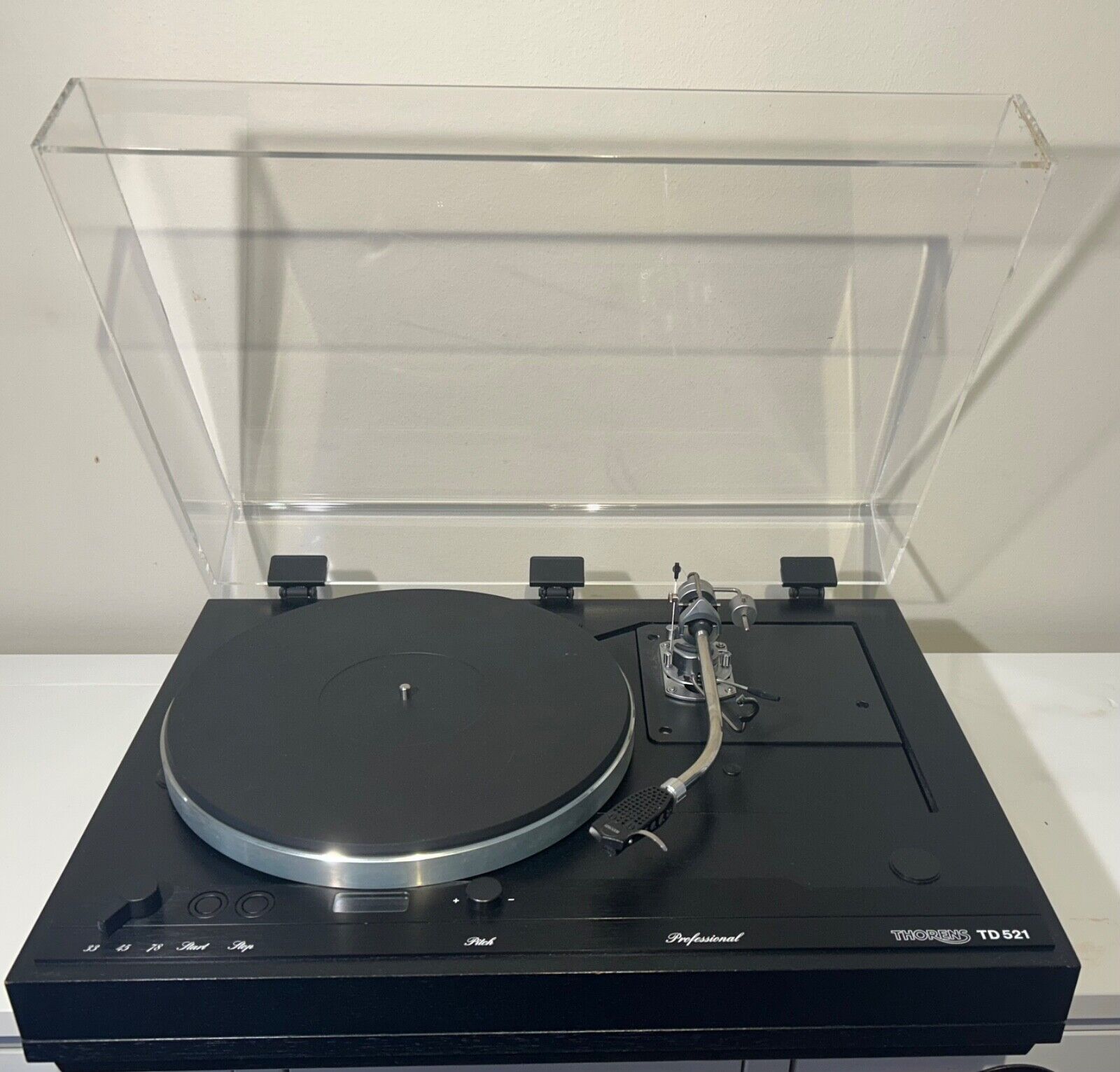 THORENS TD521 Record Player w/ SME 3009-R Tonearm